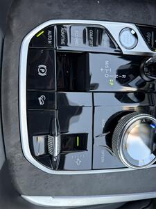 2022 BMW X7 M50i   - Photo 27 - El Monte, CA 91733