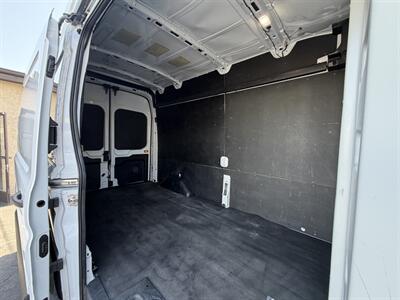 2025 Ford Transit 250 - Photo 12 - El Monte, CA 91733