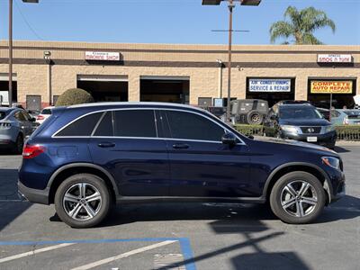 2018 Mercedes-Benz GLC GLC 300 - Photo 8 - El Monte, CA 91733