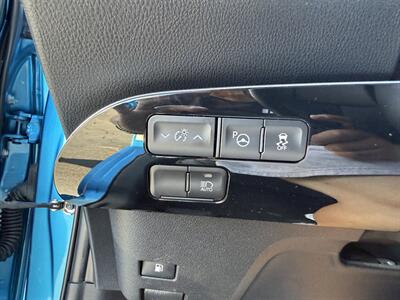 2021 Toyota Prius XLE - Photo 16 - El Monte, CA 91733