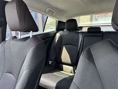2019 Toyota Prius L Eco   - Photo 11 - El Monte, CA 91733
