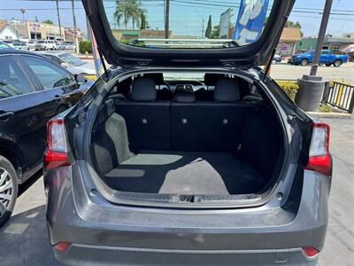2019 Toyota Prius L Eco   - Photo 12 - El Monte, CA 91733