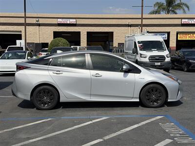 2016 Toyota Prius Four - Photo 5 - El Monte, CA 91733