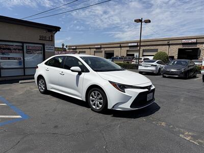 2022 Toyota Corolla LE - Photo 2 - El Monte, CA 91733