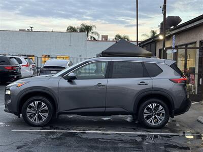 2022 Nissan Rogue SV   - Photo 9 - El Monte, CA 91733