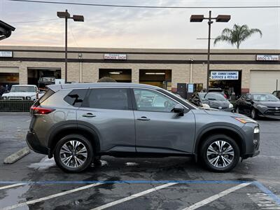 2022 Nissan Rogue SV   - Photo 4 - El Monte, CA 91733