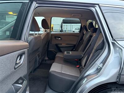 2022 Nissan Rogue SV   - Photo 13 - El Monte, CA 91733