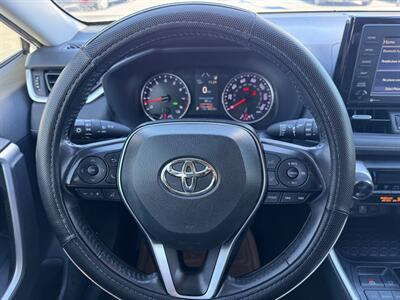 2020 Toyota RAV4 XLE Premium   - Photo 16 - El Monte, CA 91733