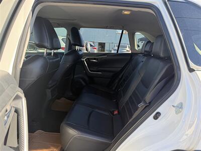 2020 Toyota RAV4 XLE Premium   - Photo 21 - El Monte, CA 91733