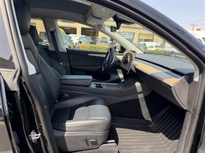 2023 Tesla Model Y Long Range - Photo 8 - El Monte, CA 91733