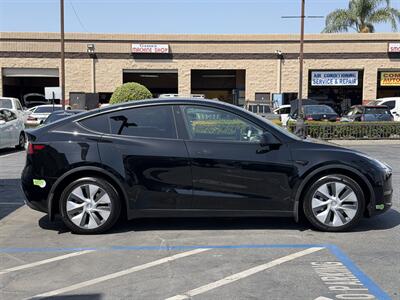 2023 Tesla Model Y Long Range - Photo 4 - El Monte, CA 91733