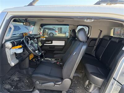 2007 Toyota FJ Cruiser   - Photo 14 - El Monte, CA 91733