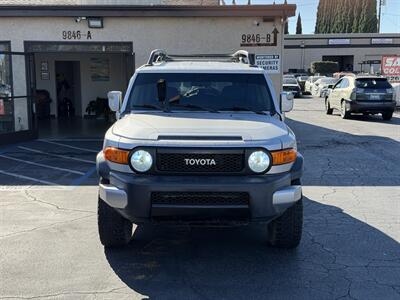 2007 Toyota FJ Cruiser   - Photo 2 - El Monte, CA 91733