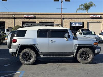 2007 Toyota FJ Cruiser   - Photo 4 - El Monte, CA 91733