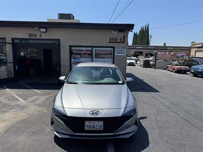 2022 Hyundai ELANTRA SEL   - Photo 2 - El Monte, CA 91733