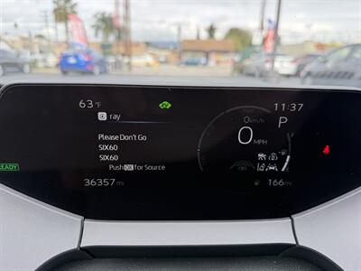 2024 Toyota Prius XLE   - Photo 23 - El Monte, CA 91733
