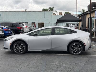2024 Toyota Prius XLE   - Photo 8 - El Monte, CA 91733