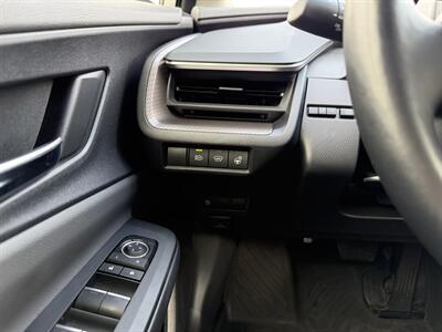 2024 Toyota Prius XLE   - Photo 18 - El Monte, CA 91733