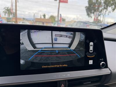 2024 Toyota Prius XLE   - Photo 22 - El Monte, CA 91733