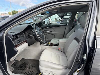 2012 Toyota Camry XLE V6   - Photo 10 - El Monte, CA 91733