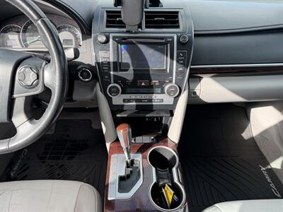 2012 Toyota Camry XLE V6   - Photo 15 - El Monte, CA 91733