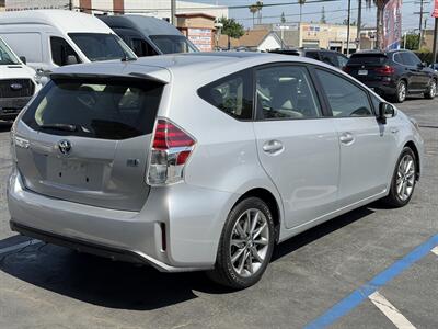 2017 Toyota Prius v Five - Photo 7 - El Monte, CA 91733