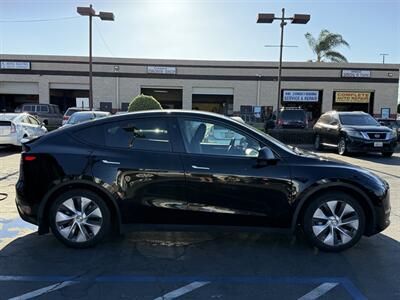 2023 Tesla Model Y Long Range - Photo 8 - El Monte, CA 91733