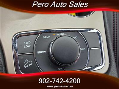 2014 Jeep Grand Cherokee Laredo   - Photo 10 - Hebron, NS B5A 5H9