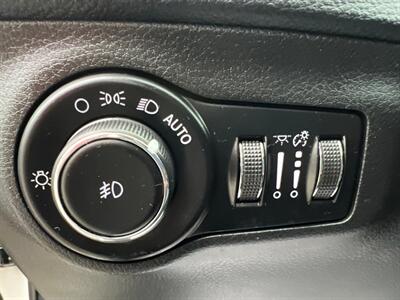 2017 Jeep Compass Limited   - Photo 19 - Saskatoon, SK S7L 1B2