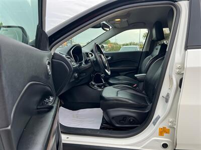 2017 Jeep Compass Limited   - Photo 10 - Saskatoon, SK S7L 1B2