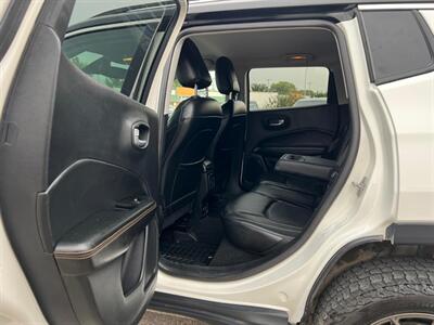 2017 Jeep Compass Limited   - Photo 11 - Saskatoon, SK S7L 1B2