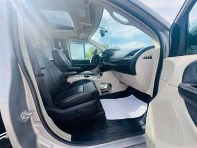2015 Dodge Grand Caravan Crew - Photo 11 - Saskatoon, SK S7L 1B2