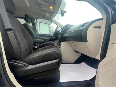 2013 Dodge Grand Caravan SXT   - Photo 11 - Saskatoon, SK S7L 1B2