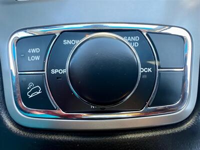 2013 Jeep Grand Cherokee Limited - Photo 21 - Saskatoon, SK S7L 1B2
