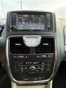 2013 Chrysler Town and Country Touring - Photo 19 - Saskatoon, SK S7L 1B2