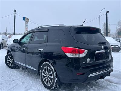2015 Nissan Pathfinder SL V6   - Photo 5 - Saskatoon, SK S7L 1B2
