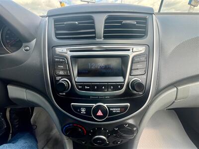 2017 Hyundai ACCENT SE   - Photo 18 - Saskatoon, SK S7L 1B2