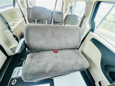 2012 Dodge Grand Caravan SE   - Photo 17 - Saskatoon, SK S7L 1B2