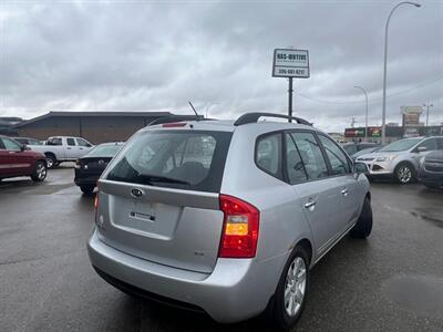 2009 Kia Rondo   - Photo 8 - Saskatoon, SK S7L 1B2