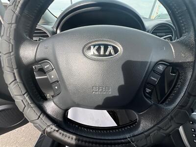 2009 Kia Rondo   - Photo 22 - Saskatoon, SK S7L 1B2