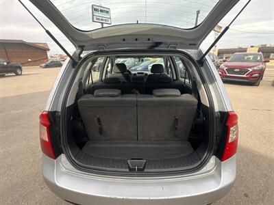 2009 Kia Rondo   - Photo 13 - Saskatoon, SK S7L 1B2