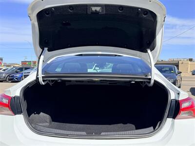 2020 Chevrolet Malibu LT - Photo 24 - Saskatoon, SK S7L 1B2
