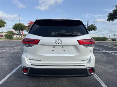 2017 Toyota Highlander Limited   - Photo 6 - Austin, TX 78753