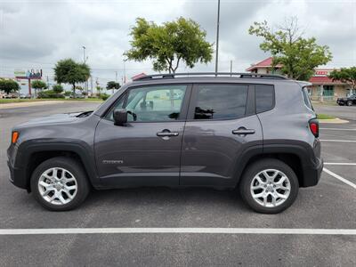 2018 Jeep Renegade Latitude   - Photo 8 - Austin, TX 78753