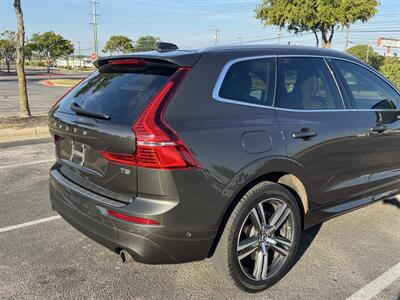 2019 Volvo XC60 T5 Momentum   - Photo 5 - Austin, TX 78753