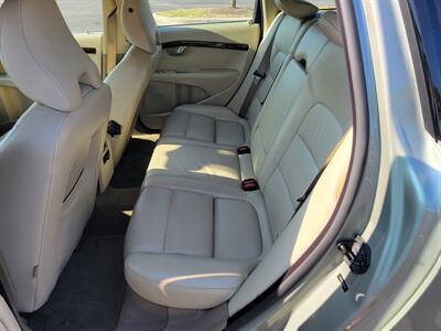 2008 Volvo V70 3.2   - Photo 10 - Austin, TX 78753