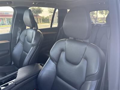 2022 Volvo XC90 T6 Momentum 7-Passenger   - Photo 14 - Austin, TX 78753