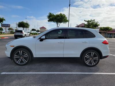 2014 Porsche Cayenne Platinum   - Photo 8 - Austin, TX 78753