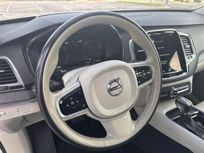 2020 Volvo XC90 T6 Momentum 7-Passenger   - Photo 16 - Austin, TX 78753
