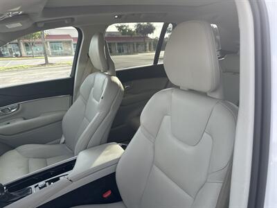2020 Volvo XC90 T6 Momentum 7-Passenger   - Photo 14 - Austin, TX 78753
